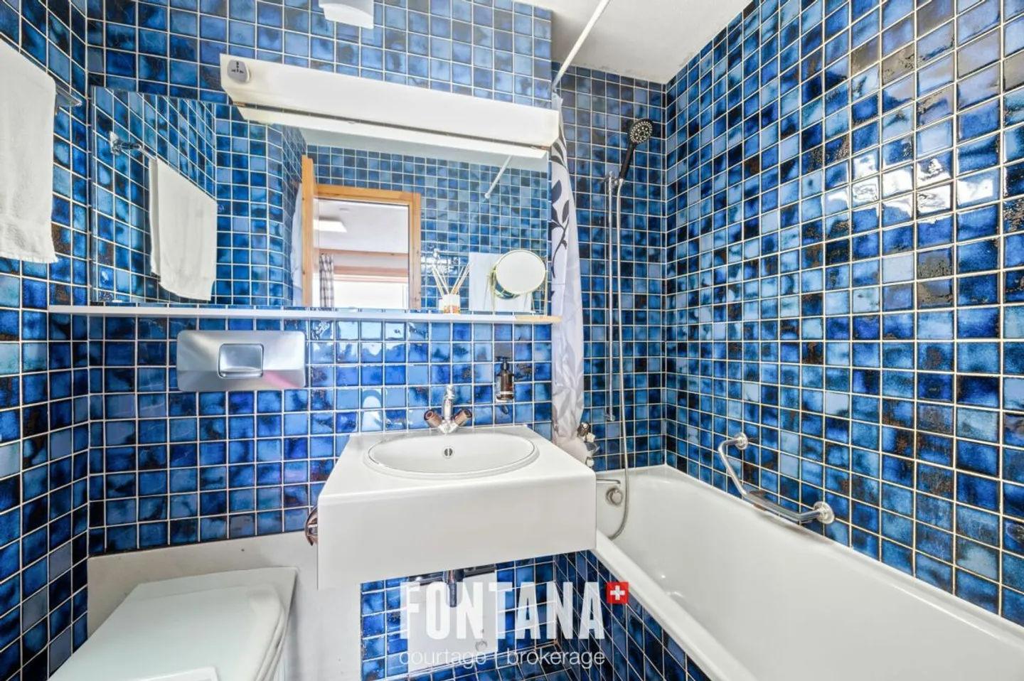 PPE lot consisting of 4 independent studios - Photo 4 of 13