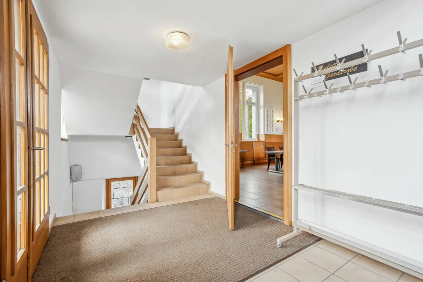 Maison résidentielle et commerciale Gontenschwil - Photo 4 sur 5