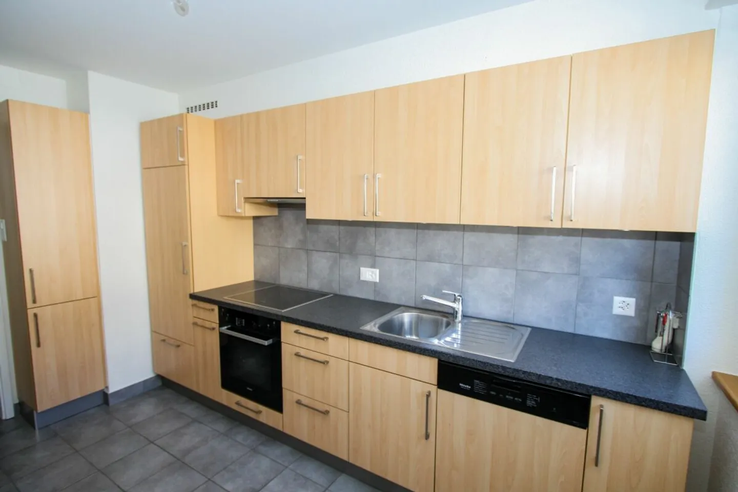 Helle 3,5-Zimmer-Wohnung in Ponts-de-Martel - Foto 5 von 8