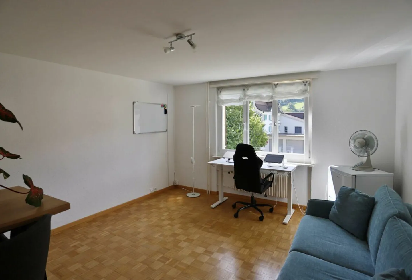 Cozy apartment in a central residential location - Photo 3 of 6