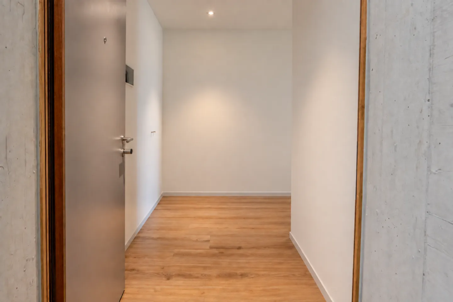 Moderne 2.5-Zimmerwohnung in Glis - Foto 4 di 13