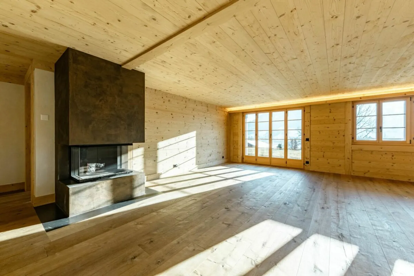 Neue 4.5-Zimmer-Ferienwohnung zwischen Saanen und Gstaad - Foto 4 von 13