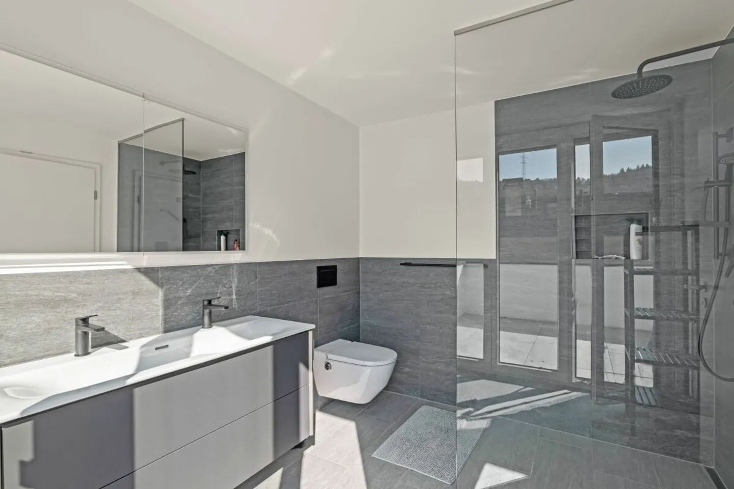 Living with a View - Your New Home in Lausen - Photo 8 of 13