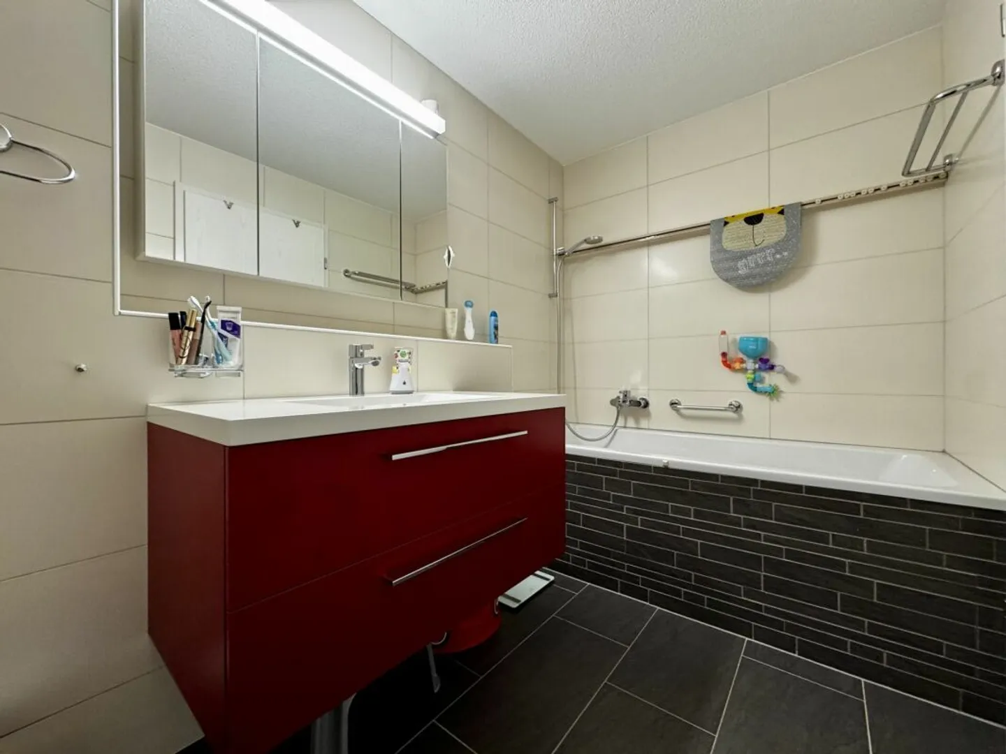 Geräumige Familienwohnung in Bern - Foto 5 von 13