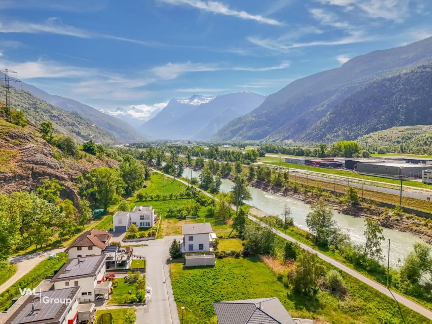 Stylishly renovated 4.5-room apartment in a quiet location in Raron - Photo 13 of 13