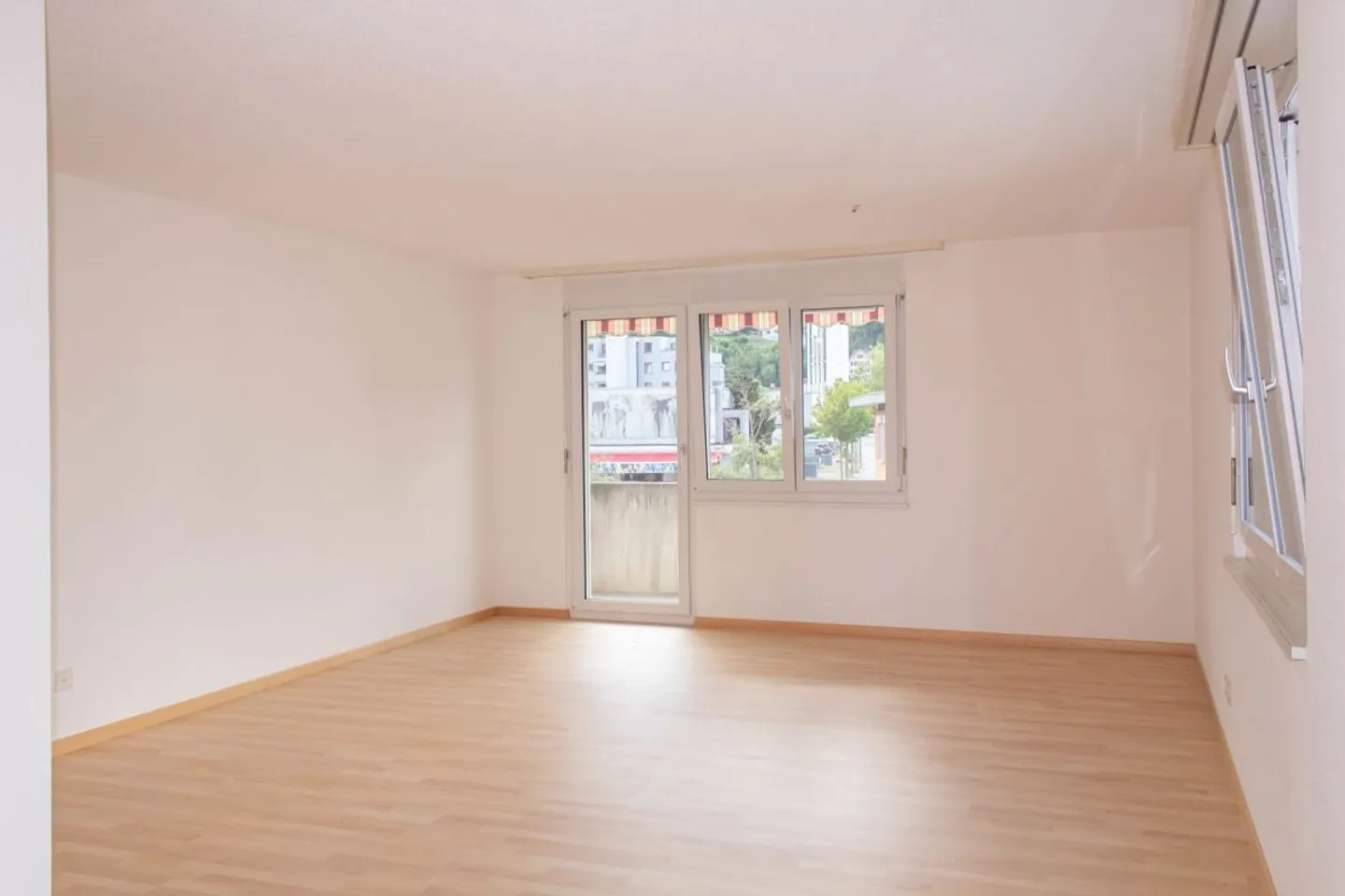 Preiswertes Apartment in Zentraler Lage - Foto 2 von 9