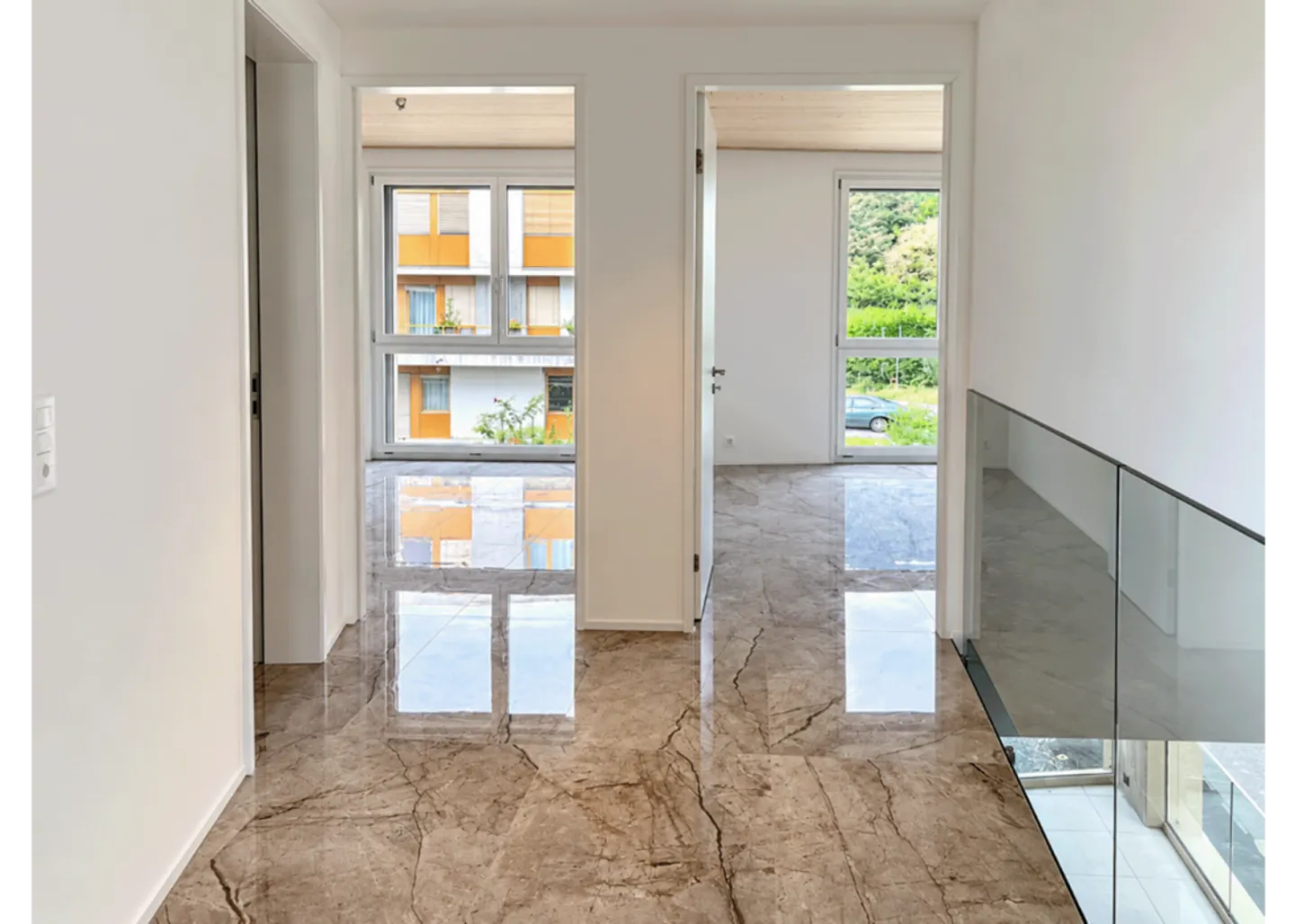 Appartement en duplex de 5,5 pièces luxueux - Photo 11 sur 13