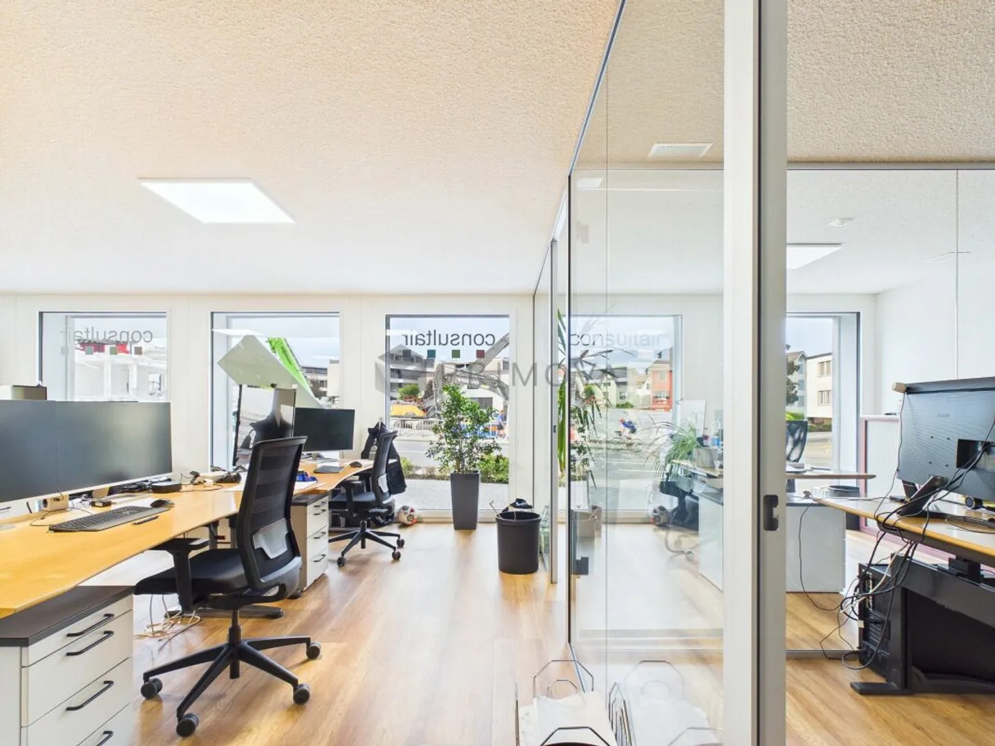 Modern office and commercial space in Minergie-Eco standard in a central location in Wädenswil - Photo 6 of 8