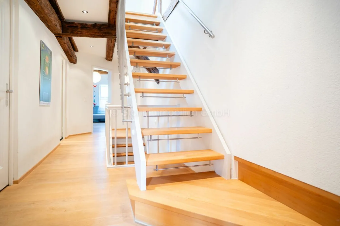 Charmante 4.5 Zimmer Triplexwohnung an einmaliger Lage - Photo 10 sur 13