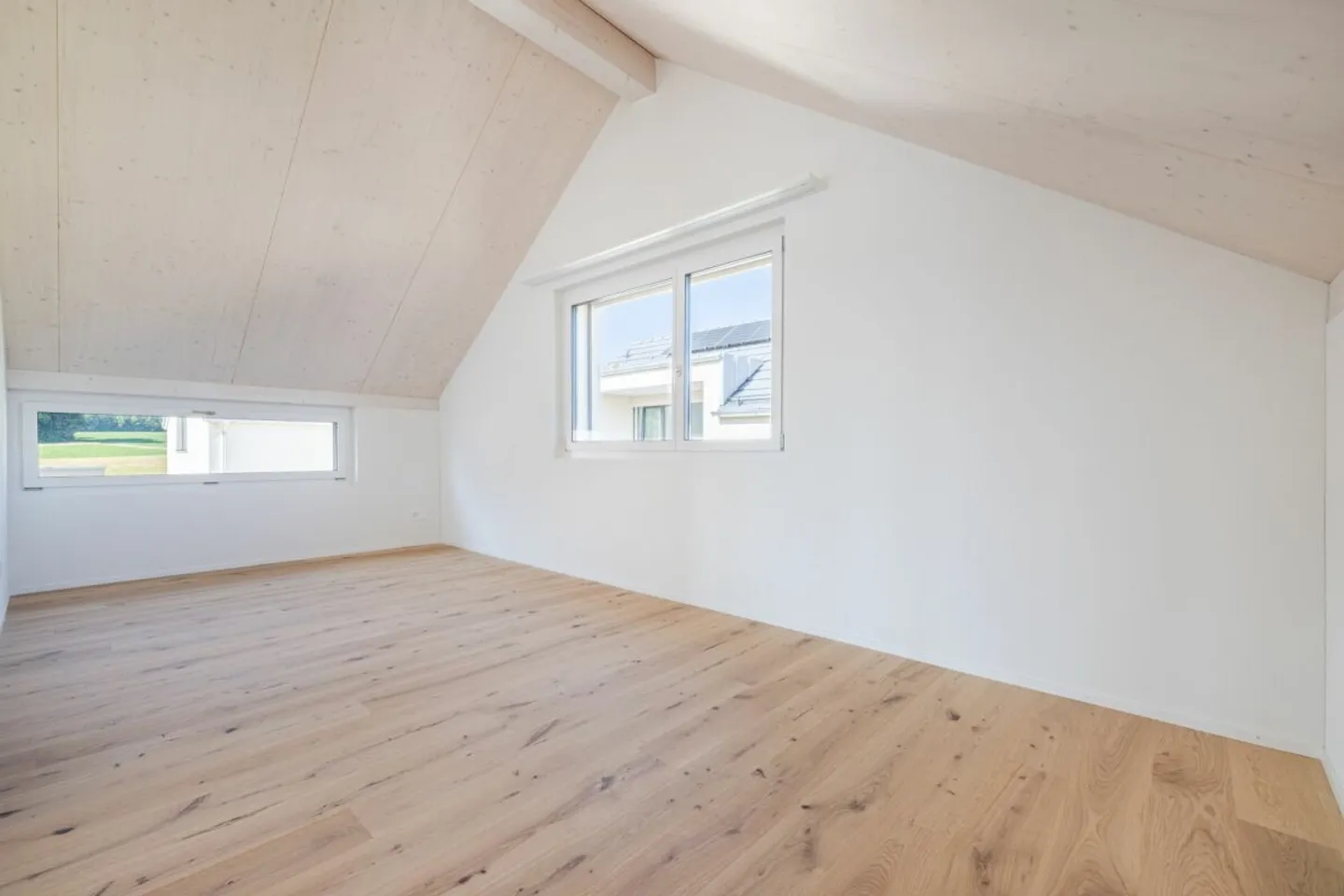 Vue dégagée sur le vert - grande maison individuelle de 6,5 pièces à Bätershausen (près de Kreuzlingen) - Photo 7 sur 11