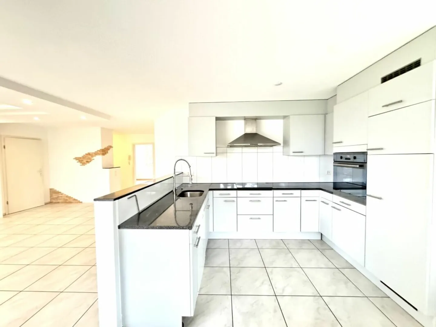 Bell'appartamento giardino di 4,5 stanze - Foto 2 di 13