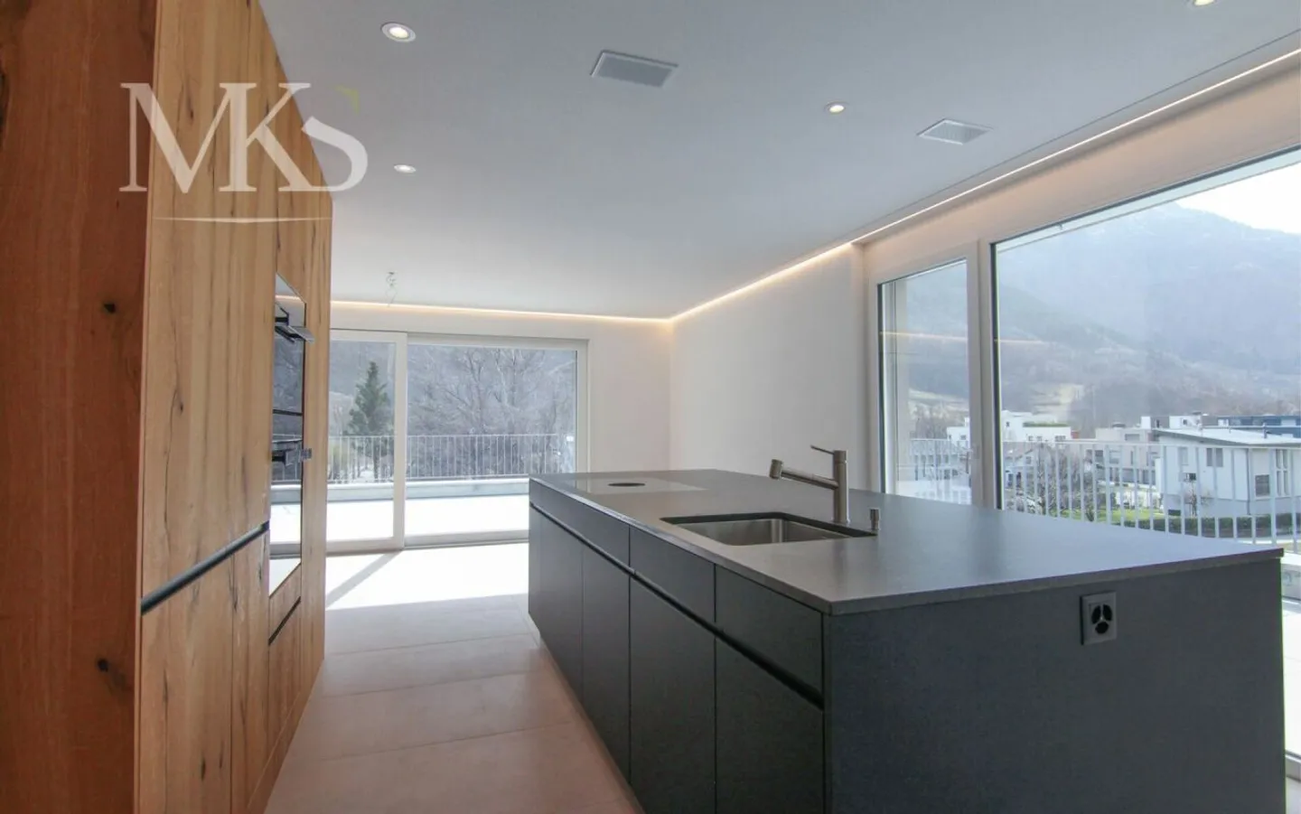 Vivere con vista - Ampio e accogliente appartamento attico di 4,5 stanze - Foto 6 di 13