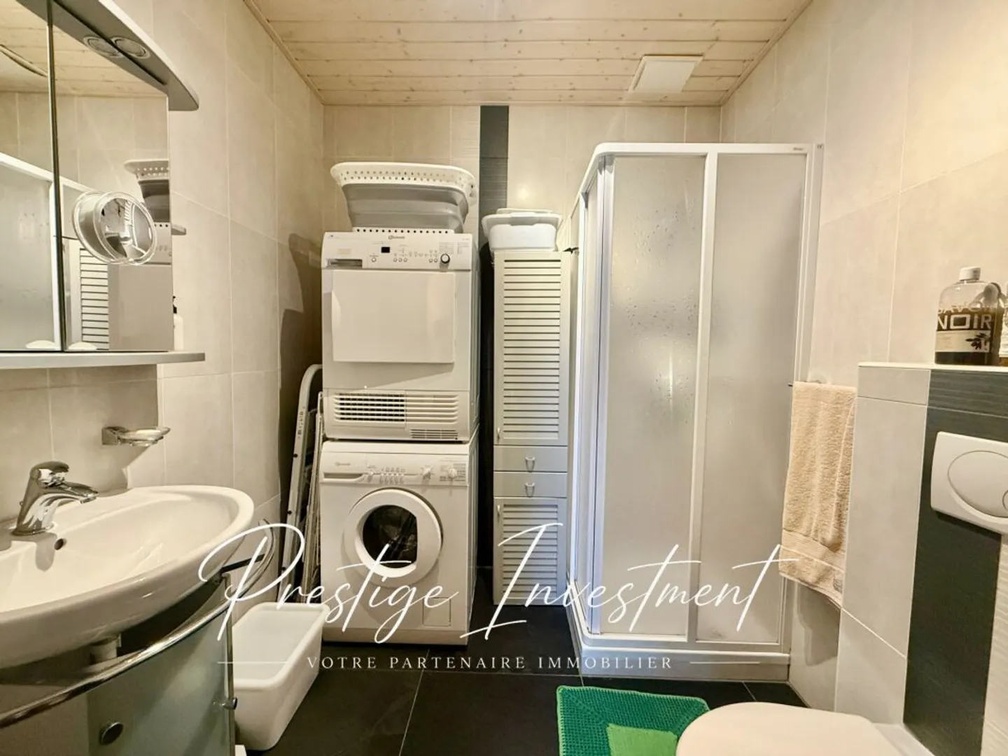 Duplex spacieux à Saillon - Photo 10 sur 13