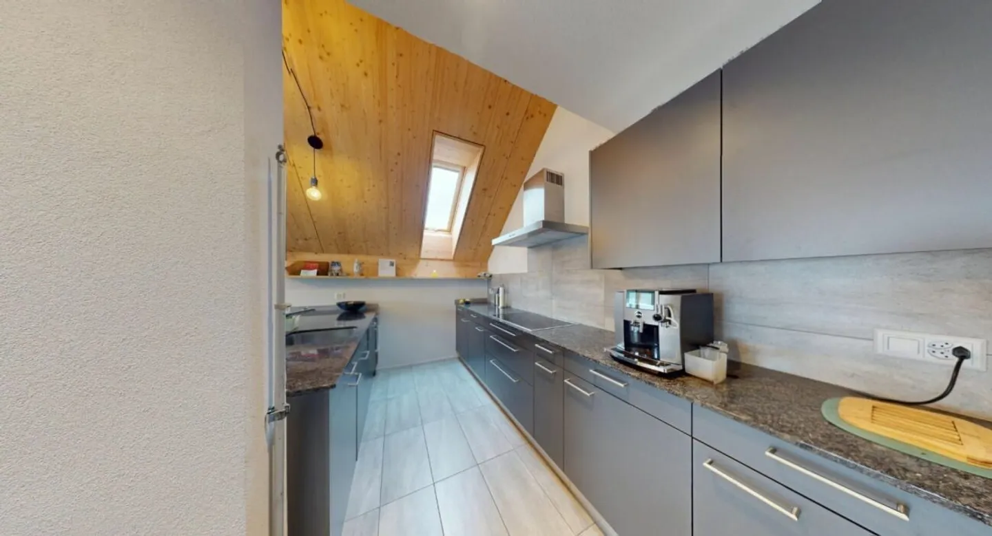 168 m² Dream Home with Impressive Gallery - Exclusive 5.5-Room Maisonette near the Aare - Photo 5 of 13