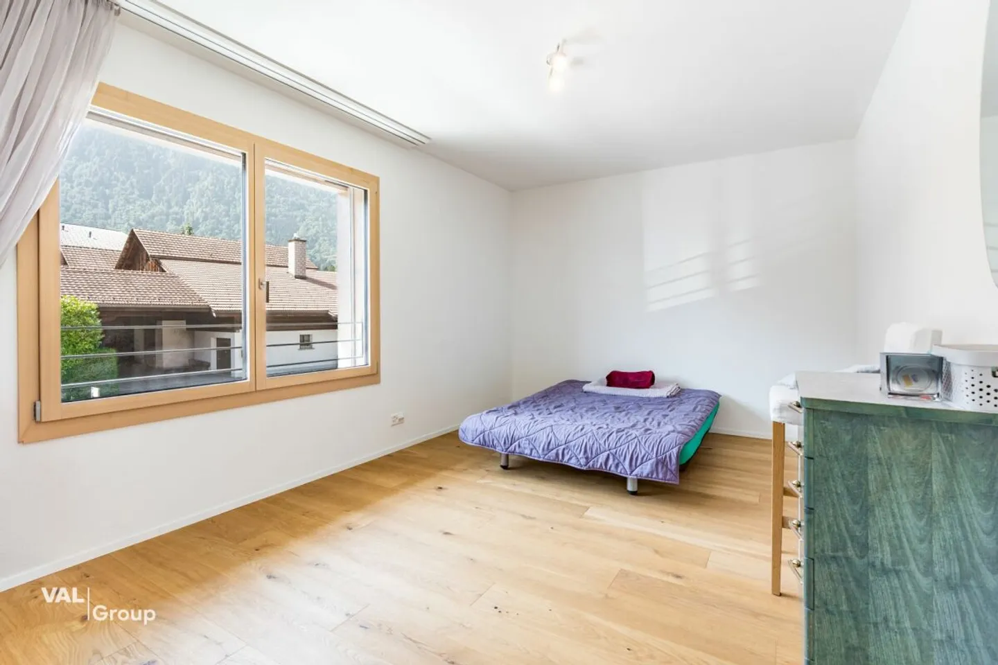 Vivere moderno con vista a Wimmis, unendo tranquillità, comfort e paesaggio - Foto 5 di 12