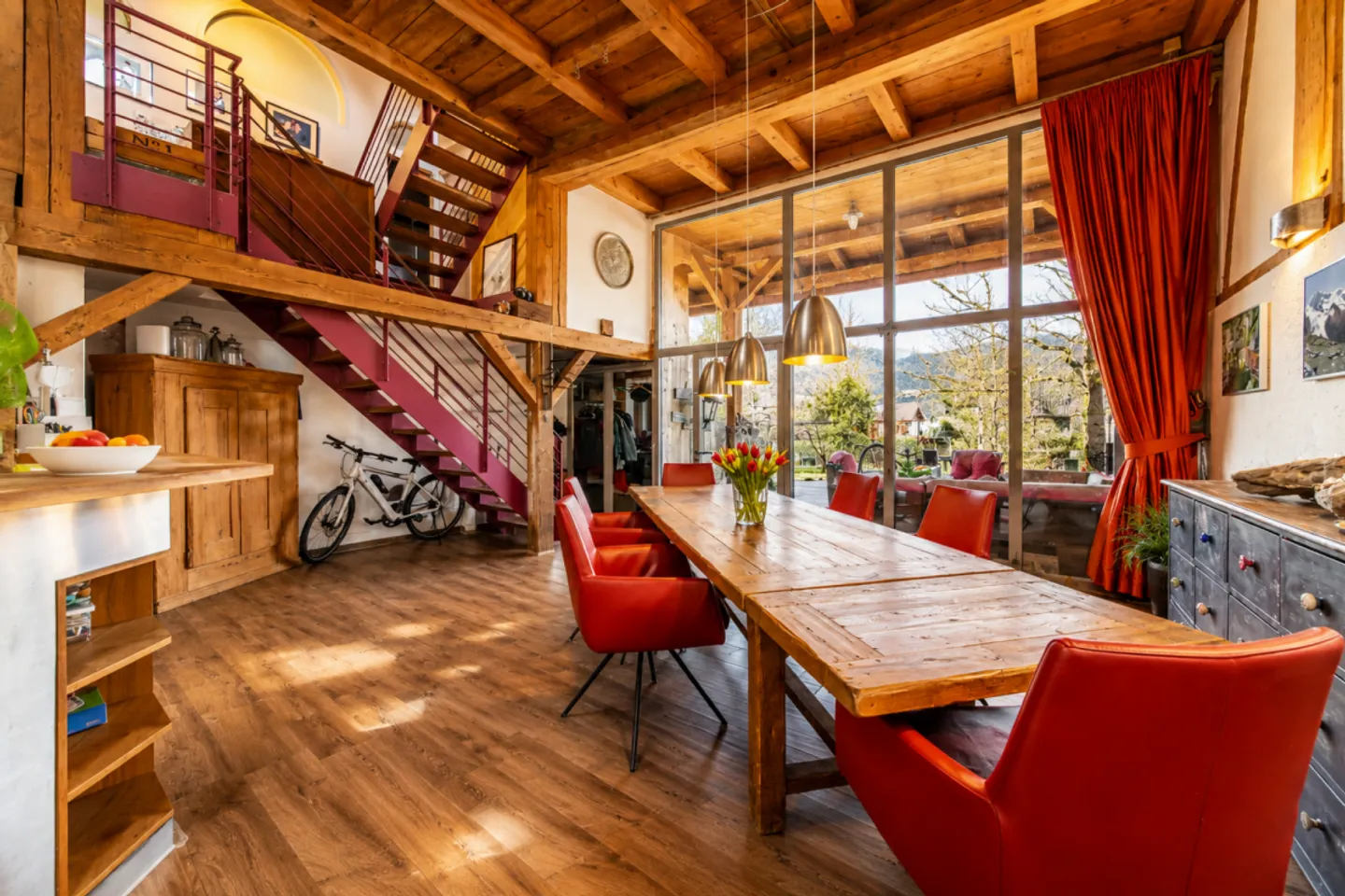 Charmante maison de ville de 7 pièces avec 220 m² de surface habitable à Rickenbach ZH - Photo 9 sur 13