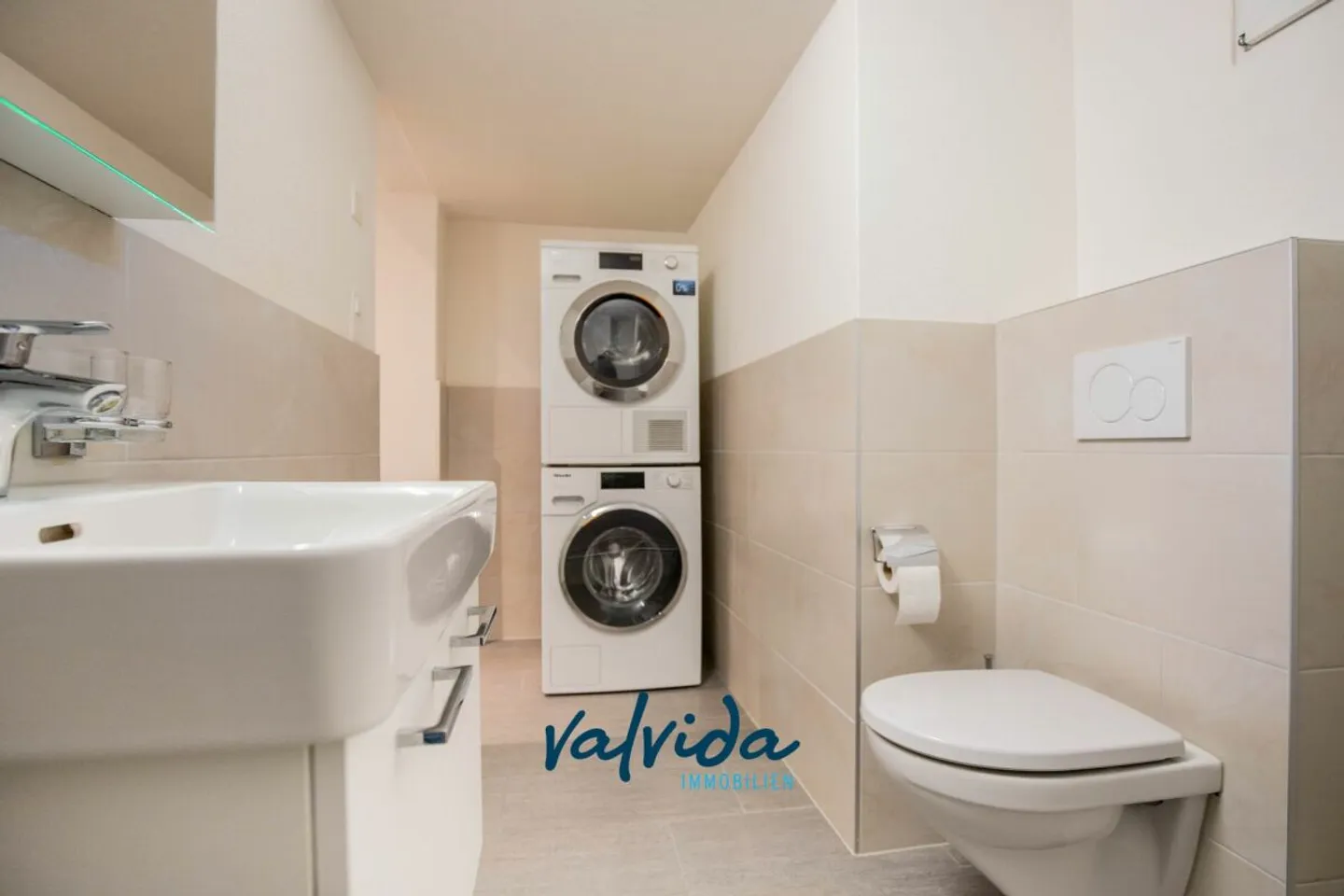 Appartamento moderno di 3,5 locali in affitto a Varen - Foto 4 di 9