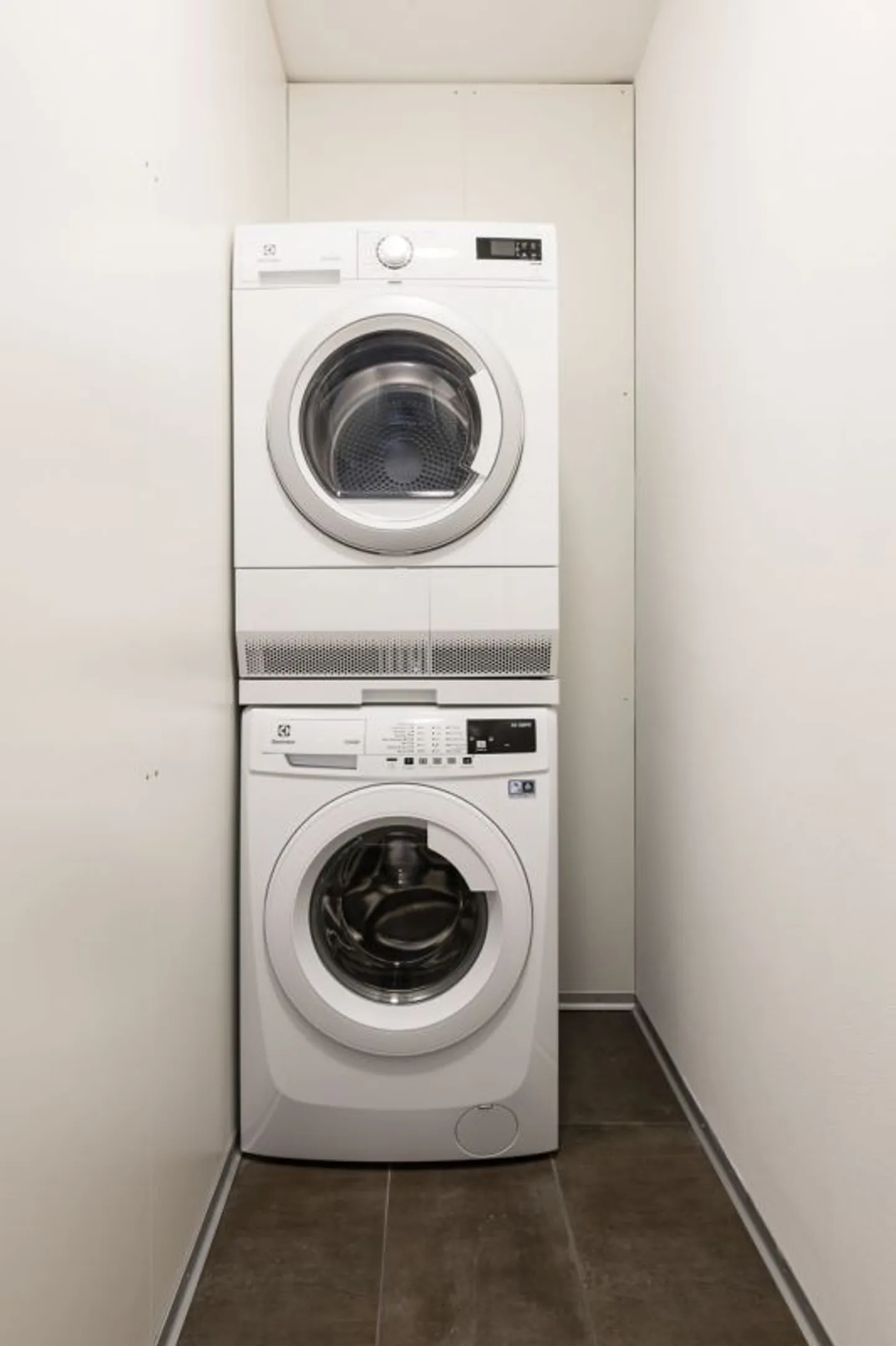 Appartement moderne et élégant dans un immeuble bien entretenu ! - Photo 7 sur 9