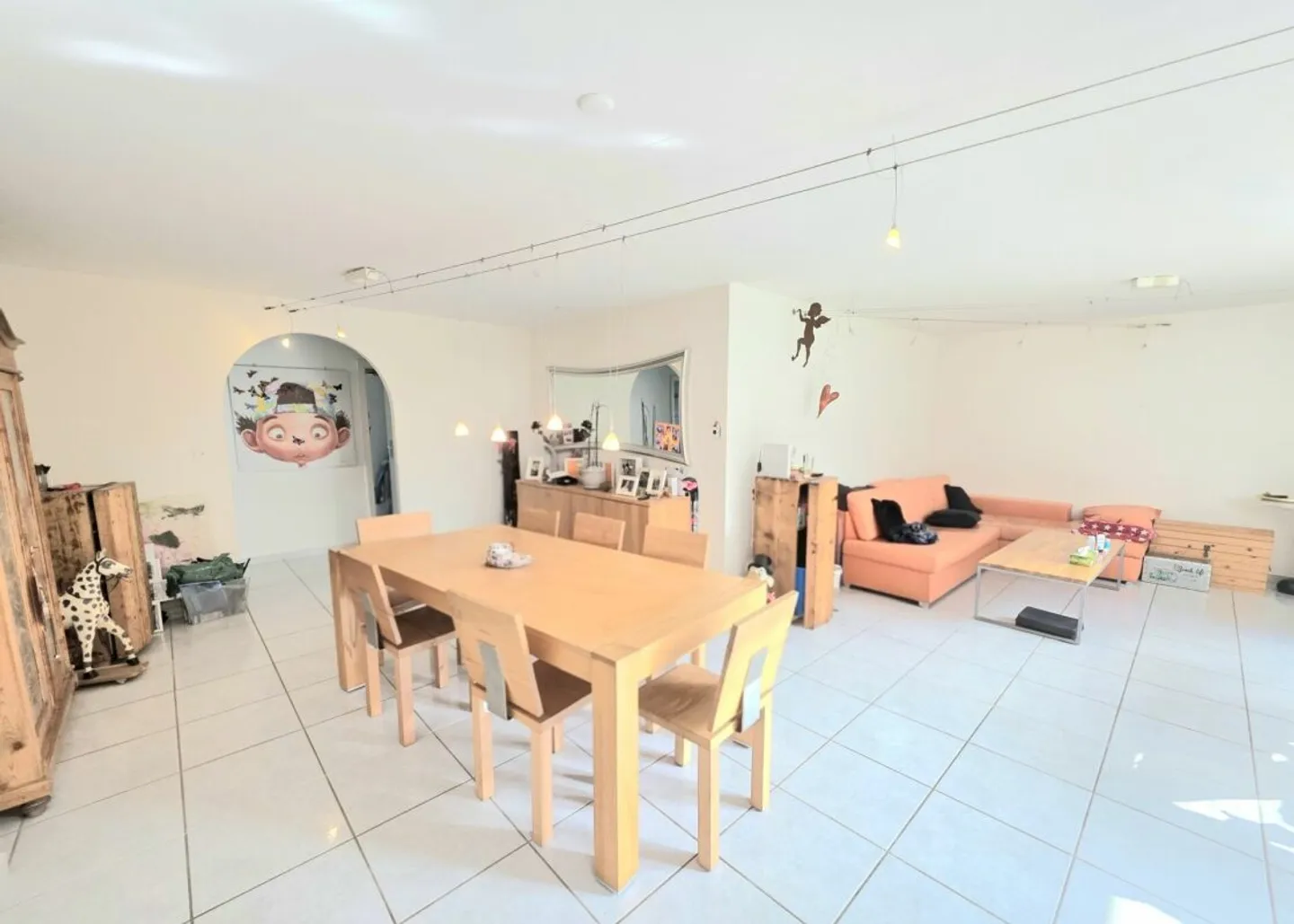 Plenty of Space to Live! Family-Friendly Garden Apartment in Muttenz - Photo 3 of 13