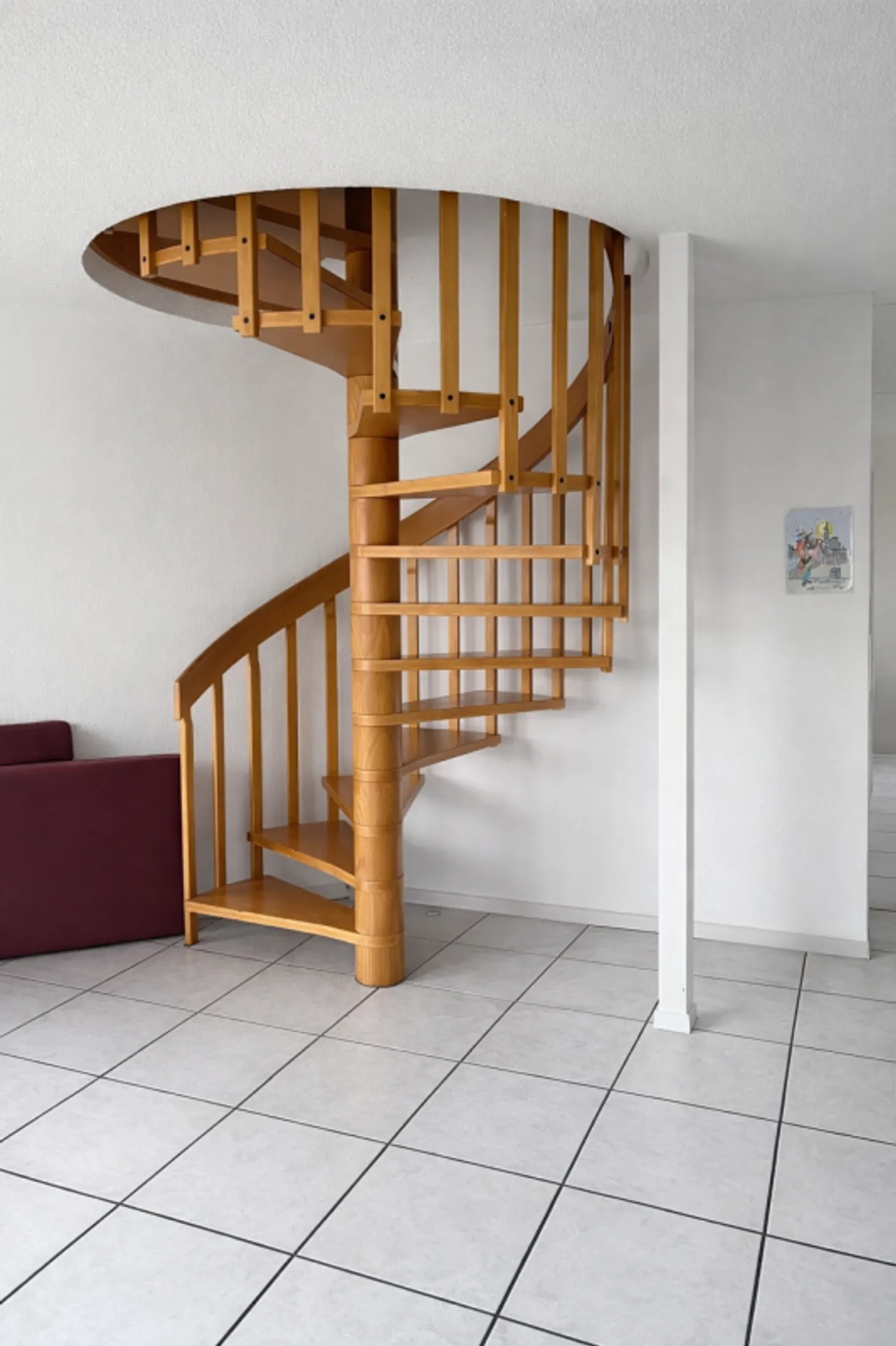 Lumineux appartement en duplex de 7,5 pièces avec balcon dans un quartier familial - Photo 9 sur 10