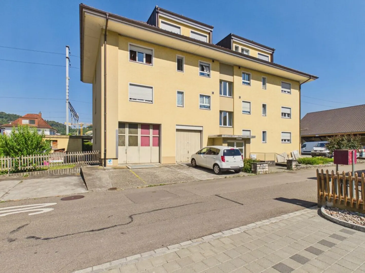Spacious penthouse apartment in the best location in Frenkendorf - Photo 13 of 13