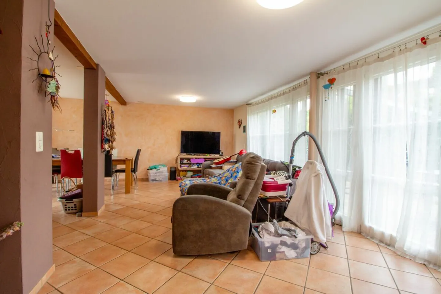 5.5-Room Semi-Detached House with Converted Attic and View - Photo 8 of 13