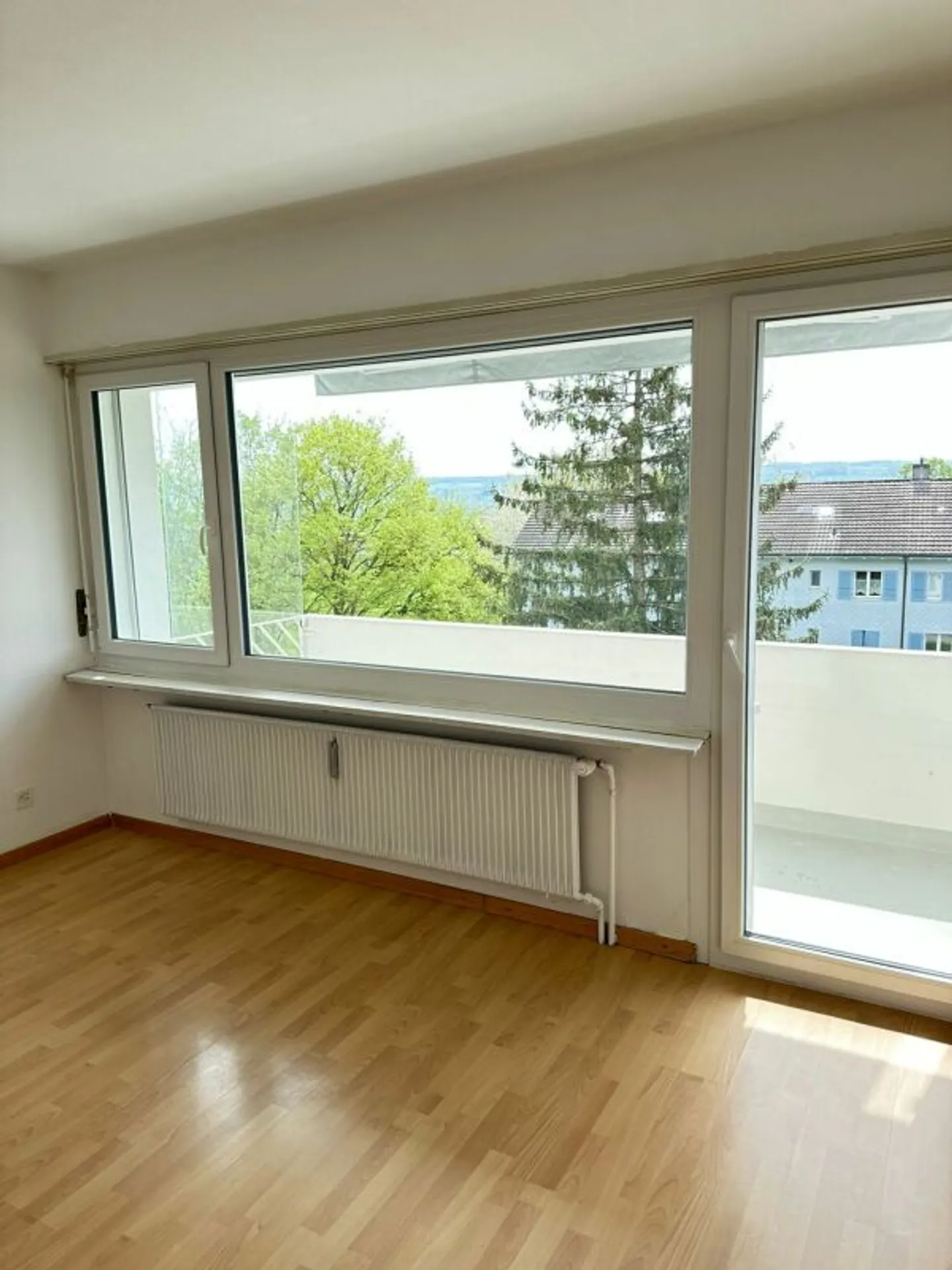Moderne Wohnung mit Balkon - Foto 7 von 12
