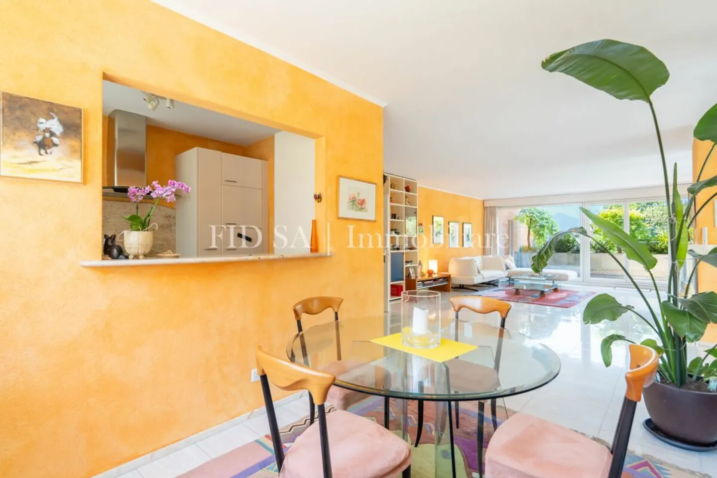 MINUSIO - Exclusive apartment with terrace immersed in greenery - Photo 6 of 12