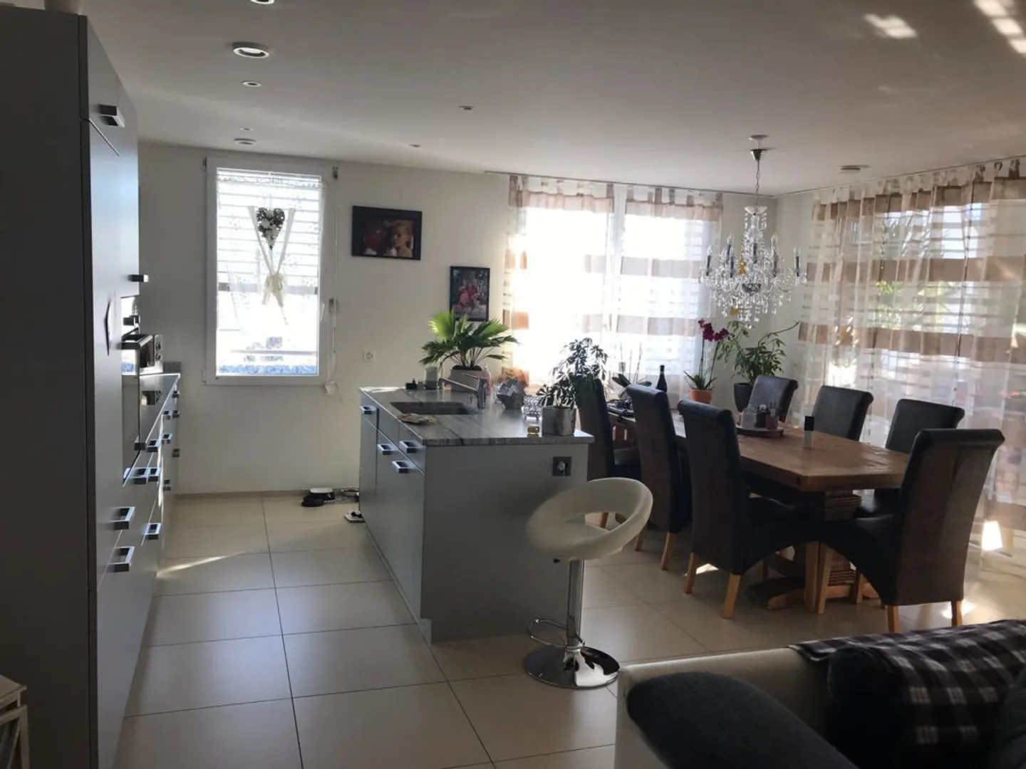 Appartamento attraente di 4,5 stanze al 1° piano - Foto 2 di 11
