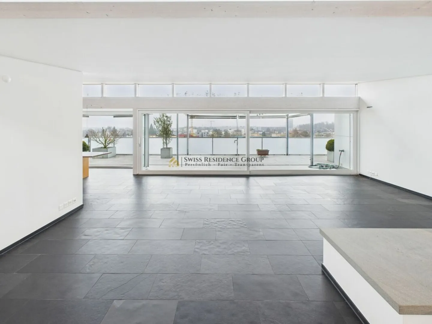 Elegante 5.5-Zimmer-Penthousewohnung mit Liftzugang, Cheminée &amp; grosser Terrasse - Foto 5 di 13