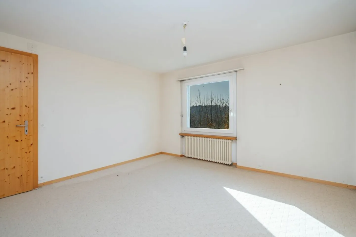 Grosszügiges Grundstück in idyllischer Lage - Foto 11 von 13