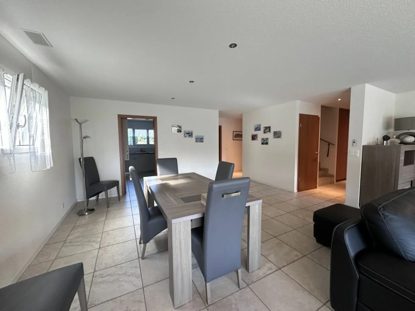 Wunderschöne, nach Süden ausgerichtete Penthousewohnung mit großer Terrasse in Evionnaz - Foto 9 von 13