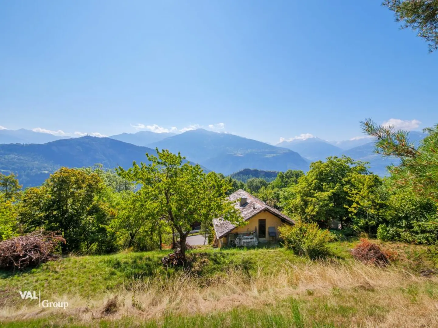 Seltene Gelegenheit: Haus mit 2.390 m² Grundstück in Ayent - Foto 10 von 12