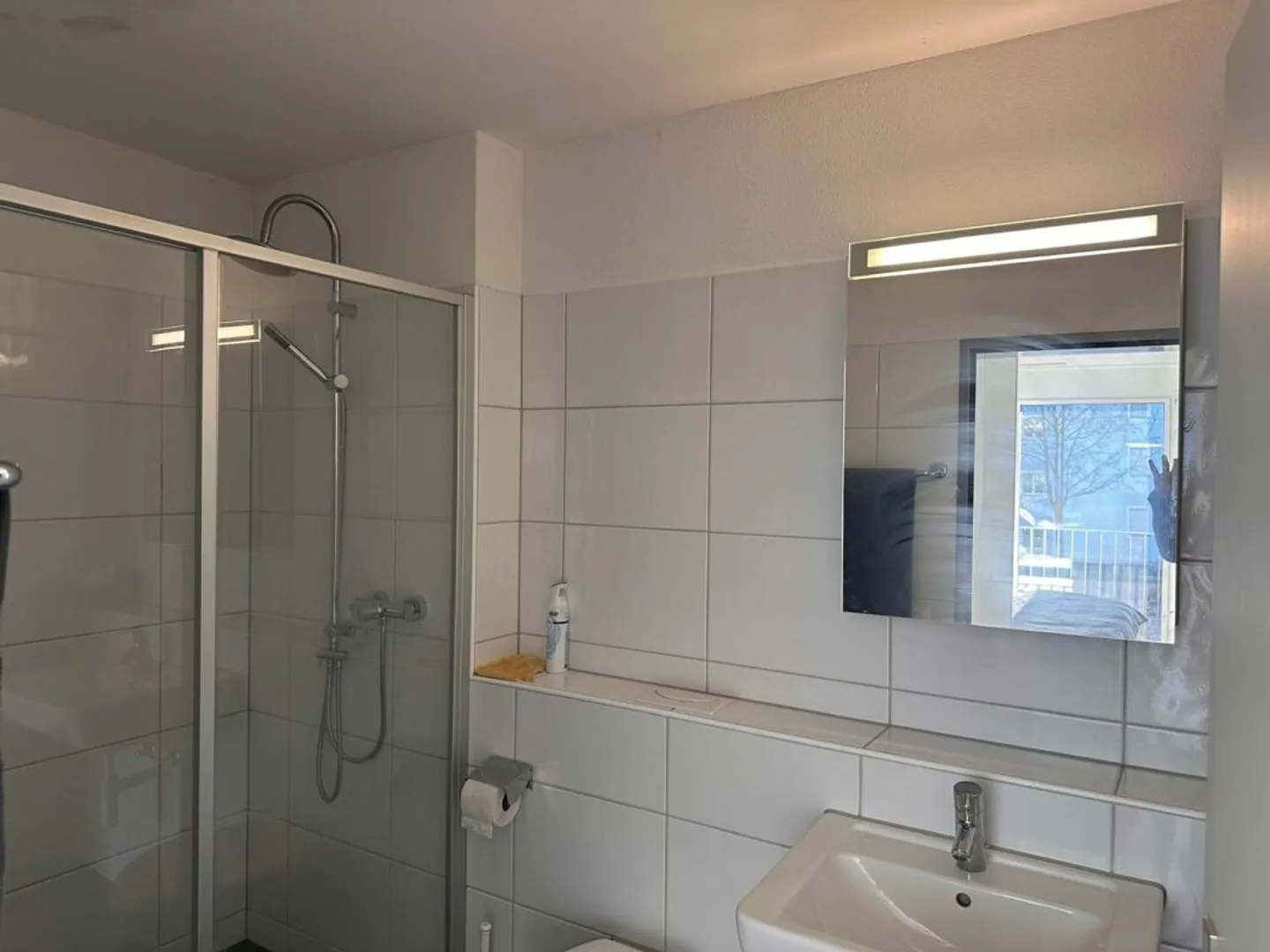 Grosszügige 4.5-Zimmer-Wohnung - Foto 3 von 8