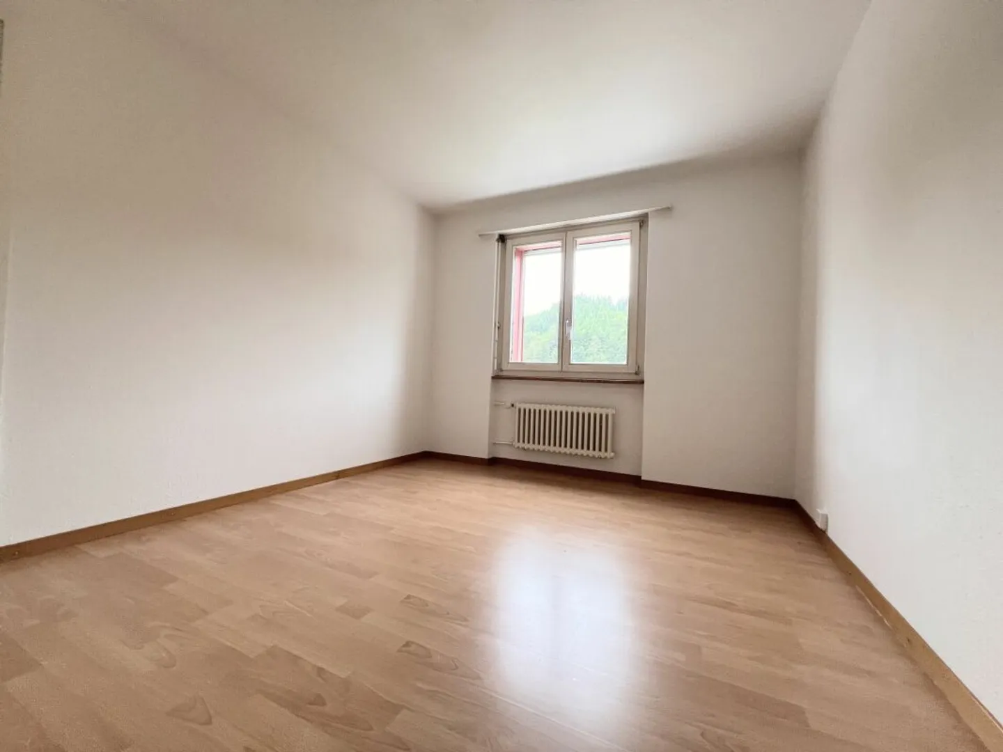 Attractive and affordable 4.5-room apartment - Photo 4 of 8