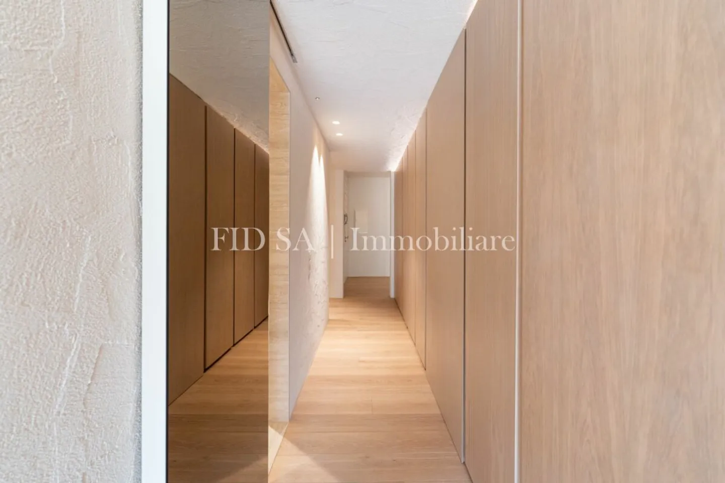 ASCONA - Hochwertig renovierte Wohnung mit grosser Südterrasse - Photo 9 of 13