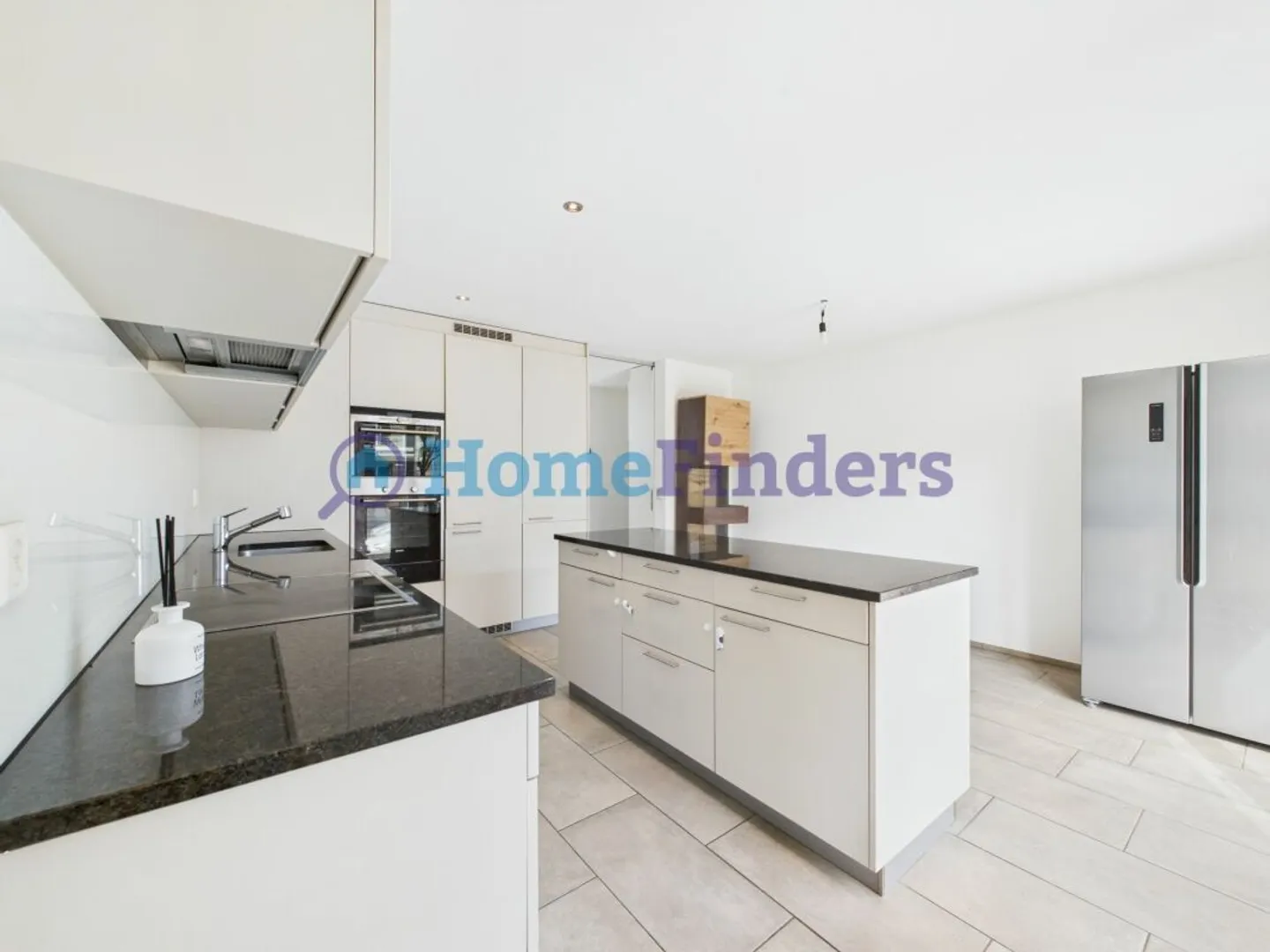 FAMILY FRIENDLY, QUIET, SPACIOUS - AND ONLY 5 MINUTES TO HALLWILERSEE! - Photo 10 of 13