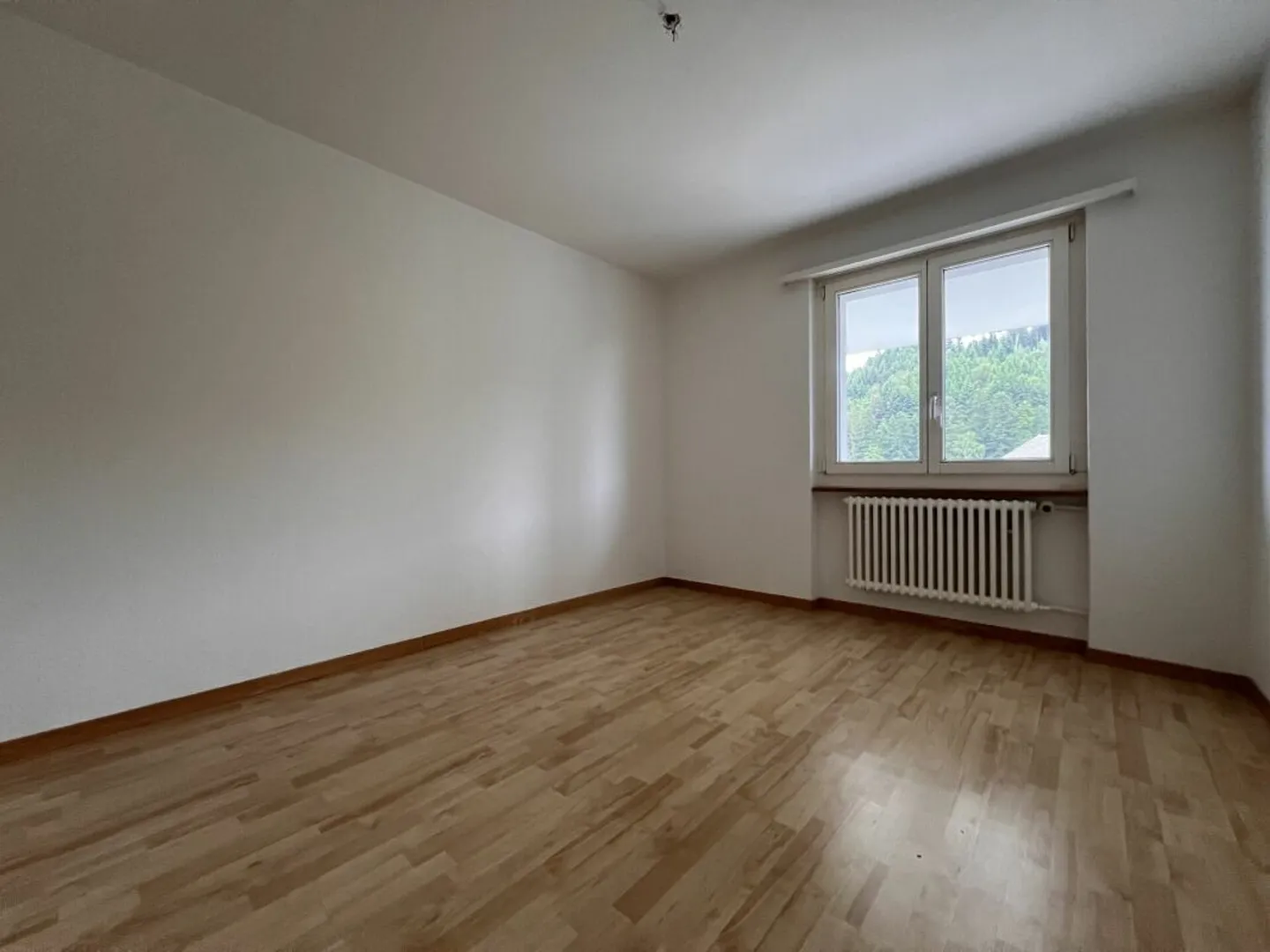 Attractive and affordable 4.5-room apartment - Photo 2 of 8