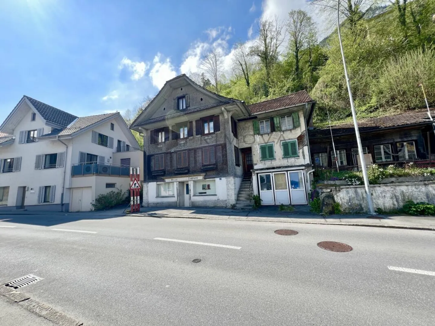 Renovation project with charm and history - Photo 3 of 10