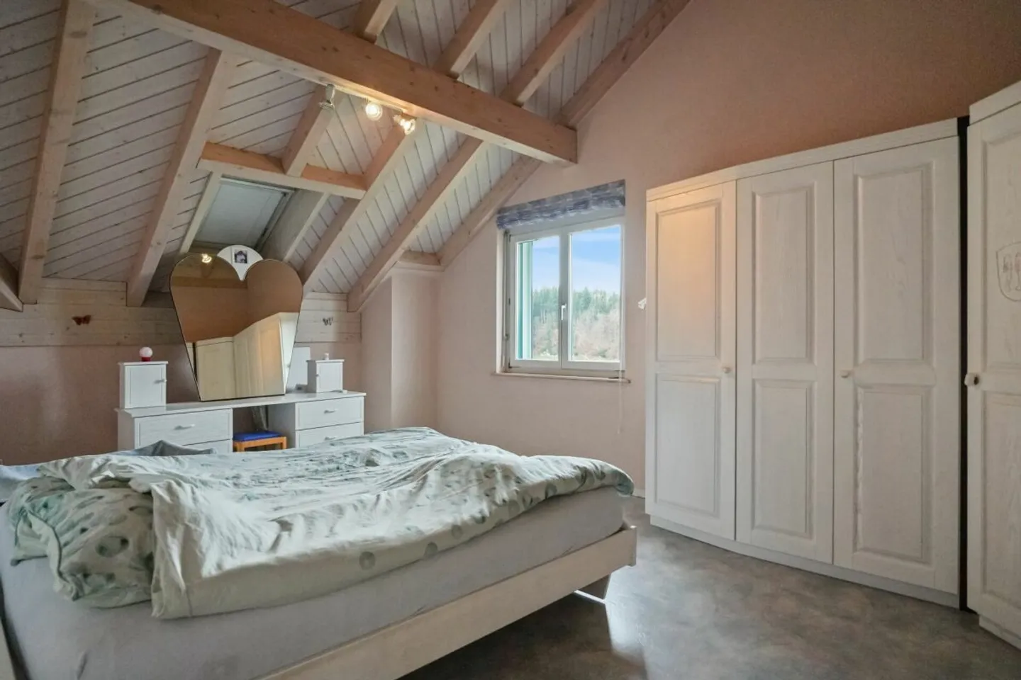 Spacious Family Home with Views - Photo 7 of 13