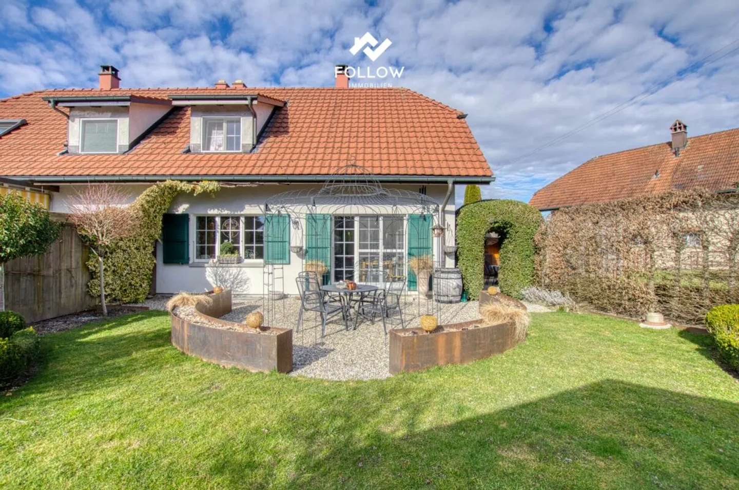 Maison d'angle avec jardin paradisiaque privé - Photo 7 sur 13