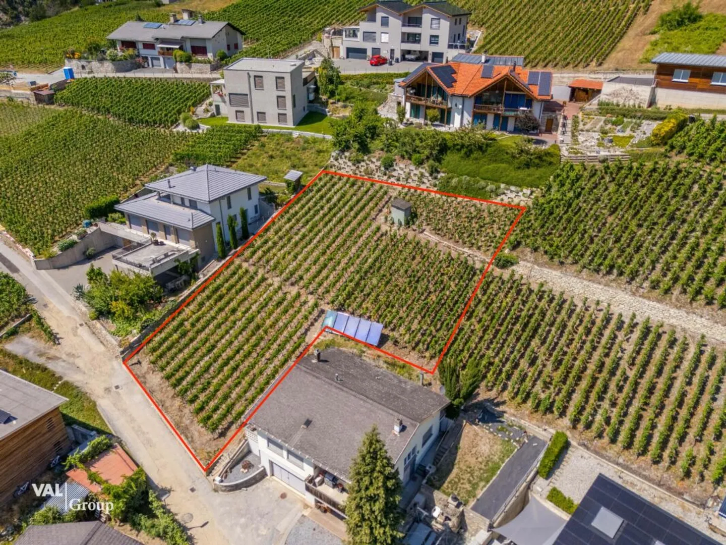 Here your dream house could be built - sunny building plot in Leuk - Photo 5 of 6