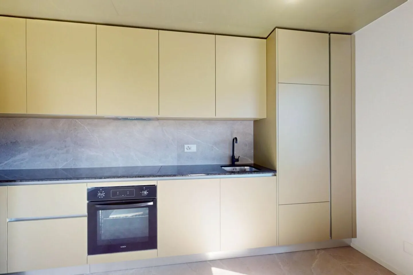 Spazi per uffici / studio - Foto 7 di 13