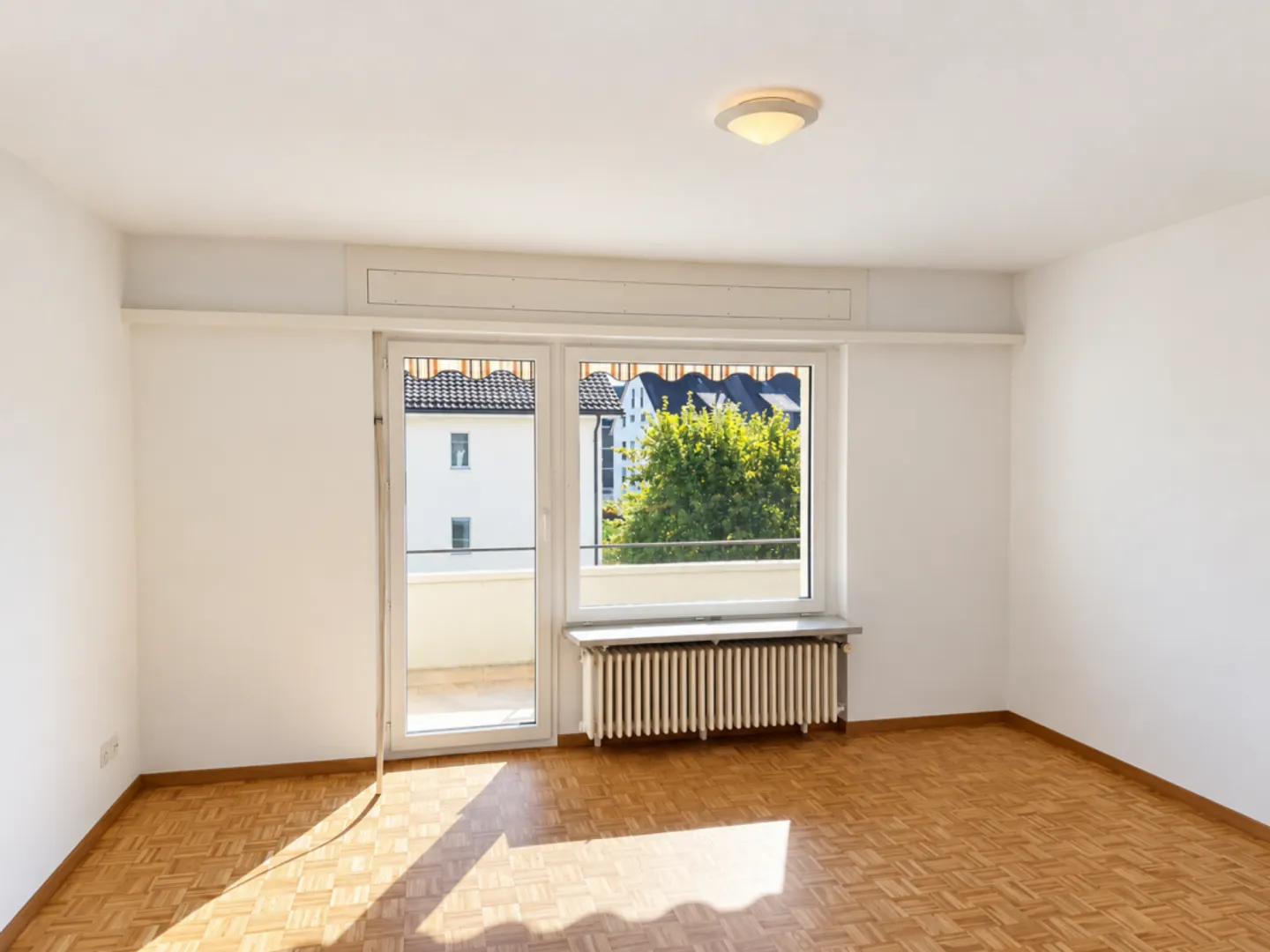 Cozy studio in a sunny location - Photo 2 of 4