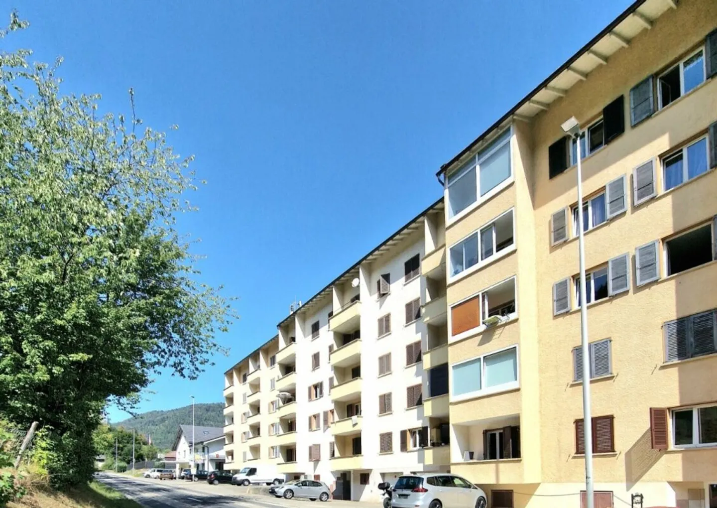 Bel appartement moderne à Perrefitte - Photo 1 sur 11