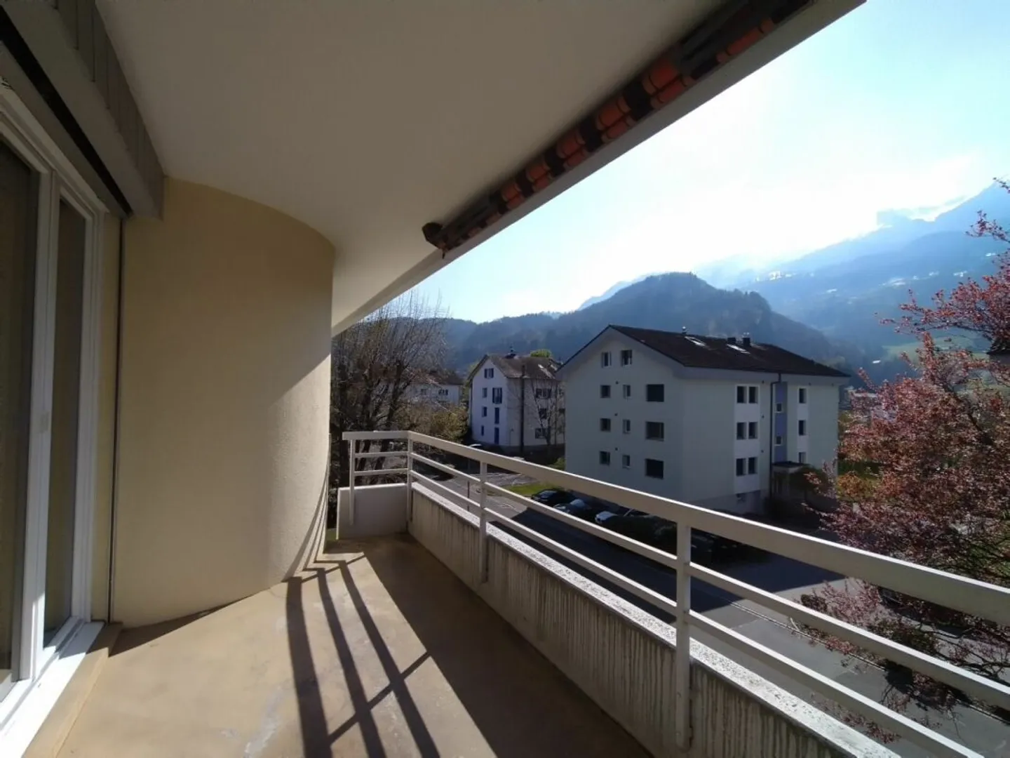 Cozy 2-room apartment in a quiet neighborhood - Photo 5 of 9