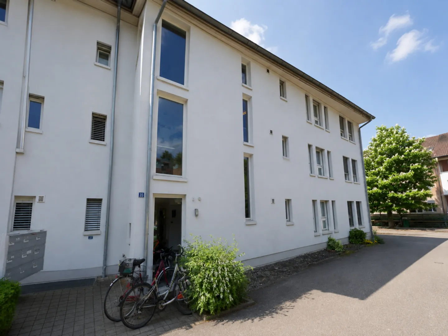 Charming 2.5-room maisonette in a quiet location - Photo 1 of 10