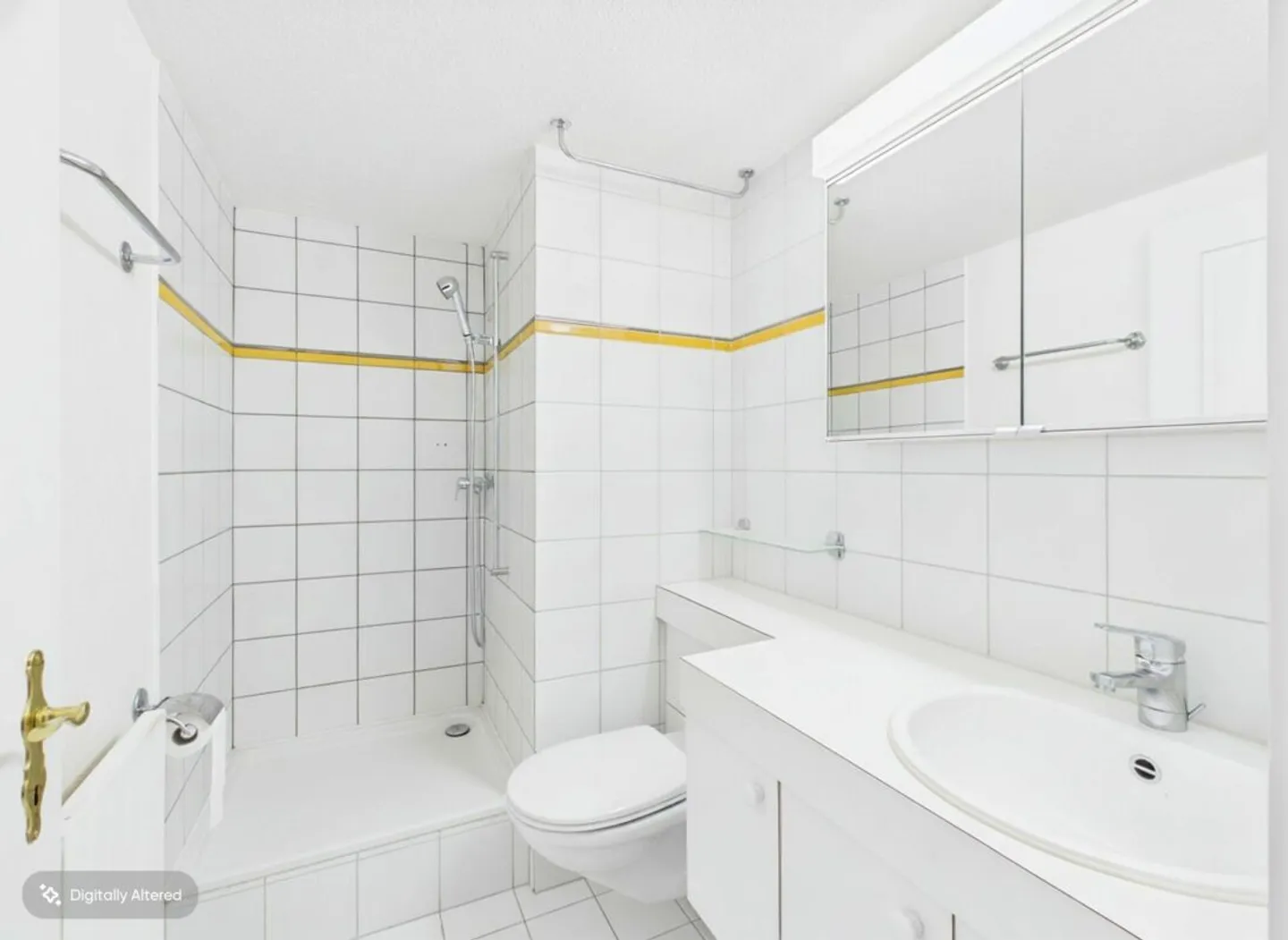 Charming 4.5-Room Townhouse in Historic Setting in Mönchaltorf - Photo 10 of 13