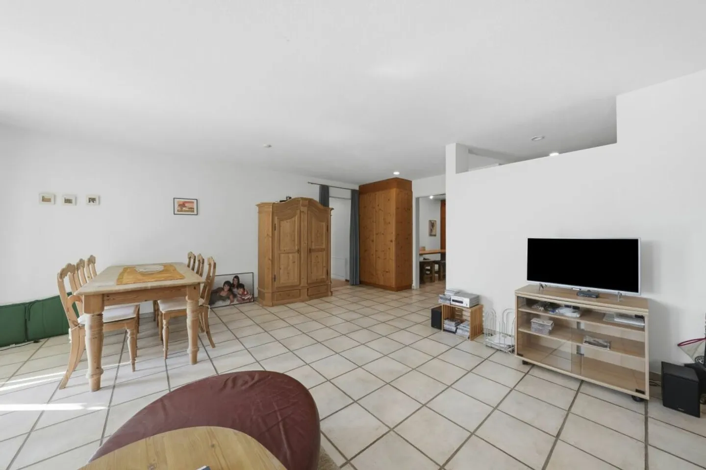 Arrive and feel good - 5.5-room garden apartment with sunny seating area and charm - Photo 3 of 13