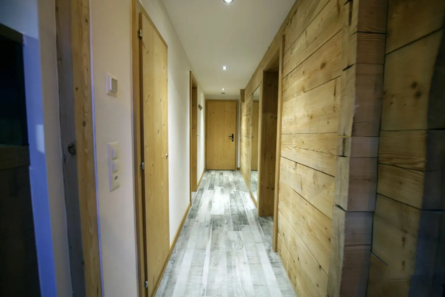 Investor Opportunity: Modern 3.5 Rooms Already Rented A4 - Photo 4 of 13